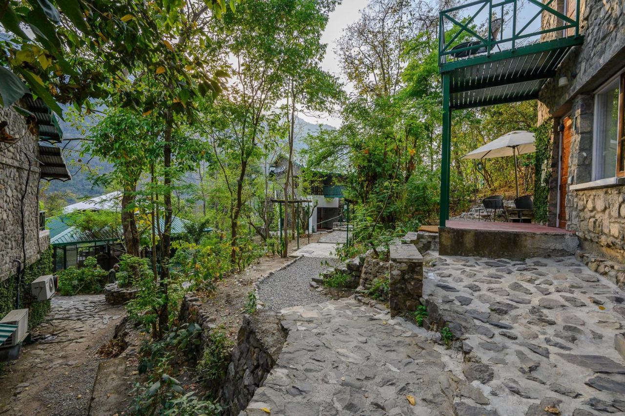 Neemrana'S Glasshouse On The Ganges Rishīkesh Екстериор снимка